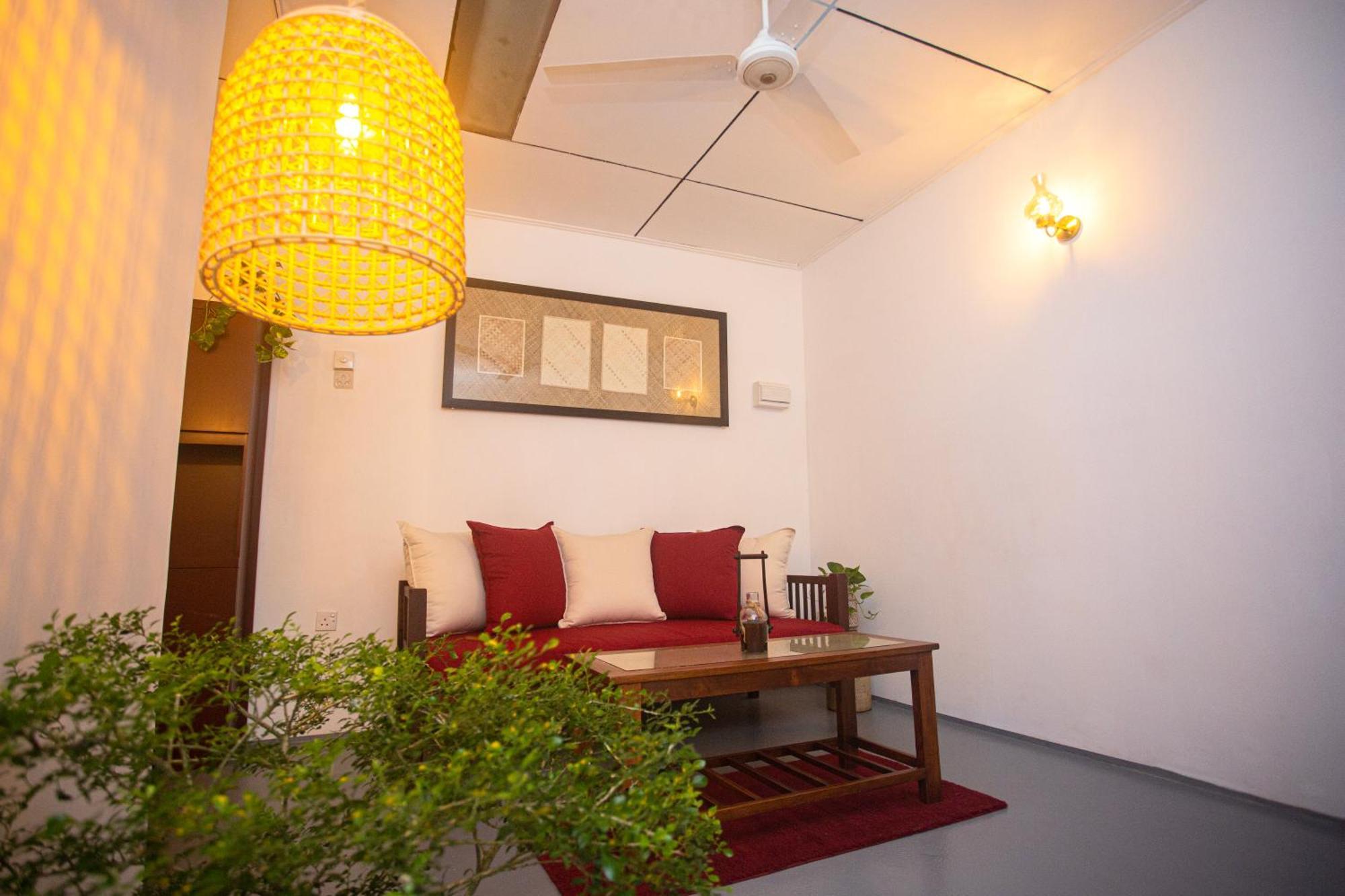 Villa Nutmeg Grove 高尔 外观 照片